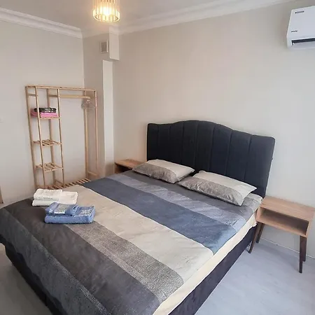 2 Bedroom - In The Hearth Of Kadikoey Istanbulská provincie